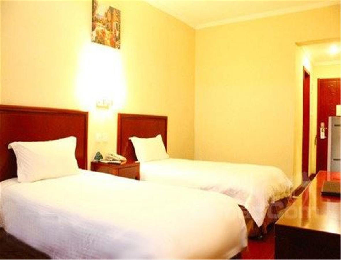 Greentree Inn Shandong Qingdao Railway Station Zhanqiao Yacht Wharf Express Exterior photo